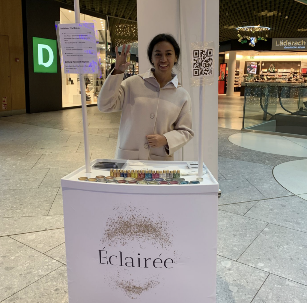 Virginie during the promotion of the Eclairée